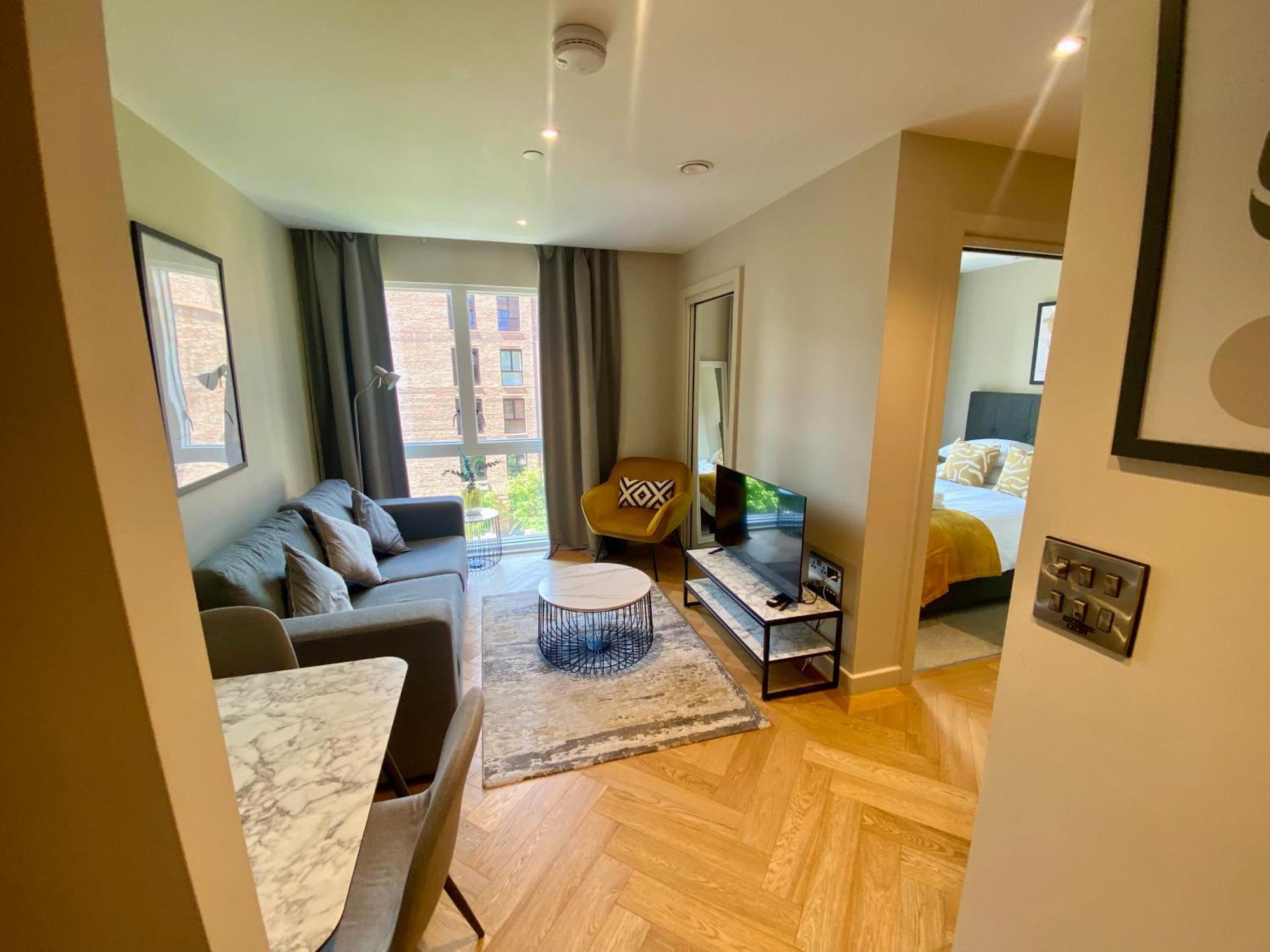 Luxury Apartment Suite Within The City Walls Йорк Екстериор снимка